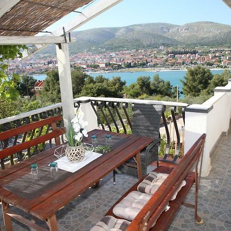 Apartment Poseidon Trogir Exterior photo